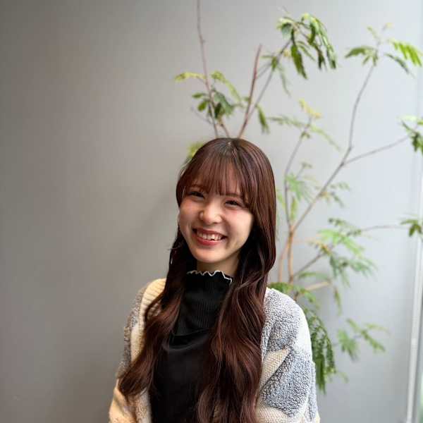 HAREKE AVEDA&HAREKE 8【ハレケアヴェダアンドハレケエイト】のスタッフ紹介。加藤 愛実