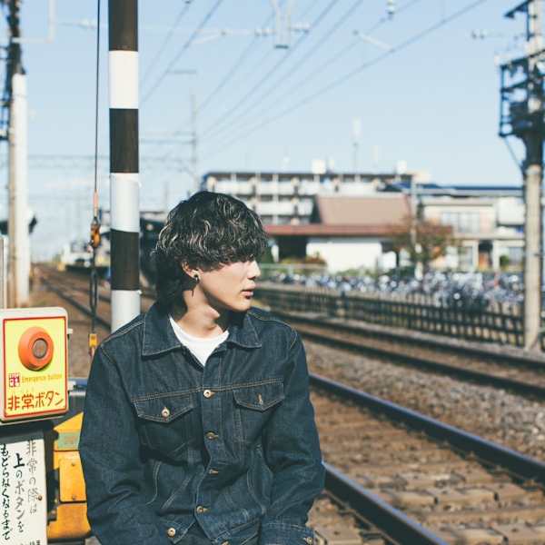 HAIR & MAKE EARTH 四日市店【ヘアメイクアース ヨッカイチテン】のスタッフ紹介。服部 将汰