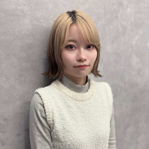【全席個室サロン】NUMBER 天王寺【ナンバー】【ゼンセキコシツサロン ナンバー テンノウジ】のスタッフ紹介。mai