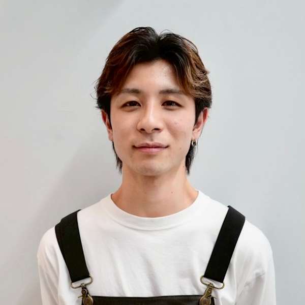 メンズサロン Johnny MEN 高田馬場店【ジョニーメン】【メンズサロンジョニーメンタカダノババテン】のスタッフ紹介。菅原蒼栄琉