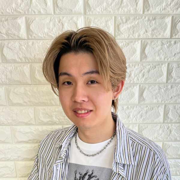 tip・top つつじヶ丘店【チップタップ ツツジガオカテン】のスタッフ紹介。山下 一樹