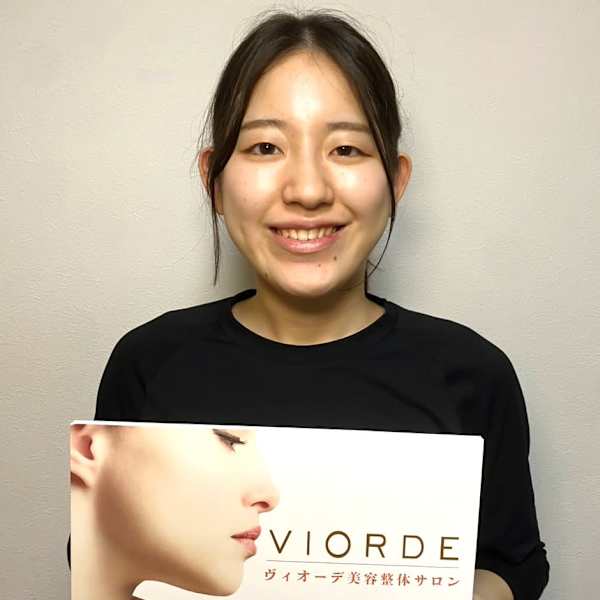 ヴィオーデ美容整体サロン 二子玉川店【ヴィオーデビヨウセイタイサロン フタコタマガワテン】のスタッフ紹介。アサヌマ レイカ
