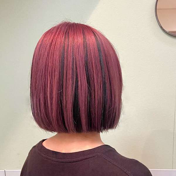 切りっぱなしボブアンブレラカラー