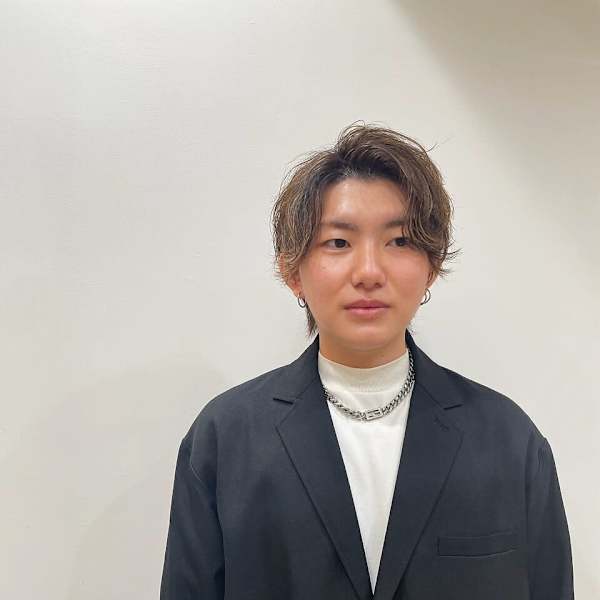 little 銀座【リトルギンザ】のスタッフ紹介。江川 和輝