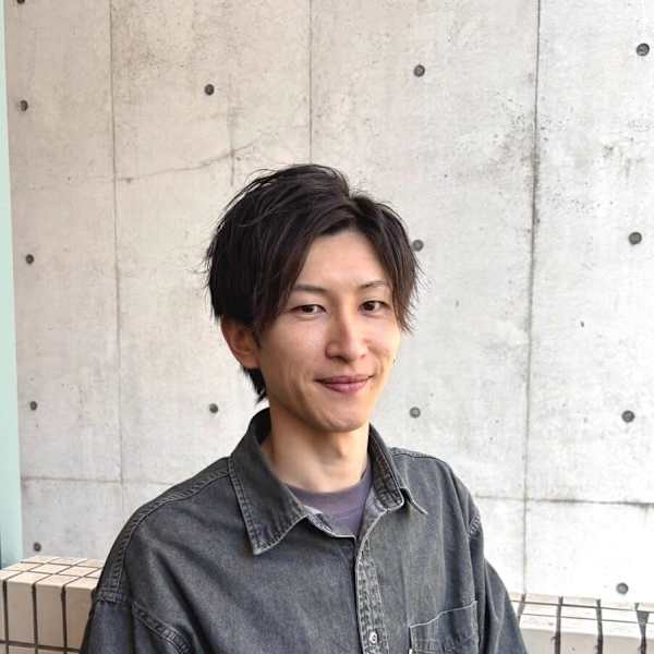 little×esta 大名【リトルエスタ】のスタッフ紹介。鳥越 祐哉