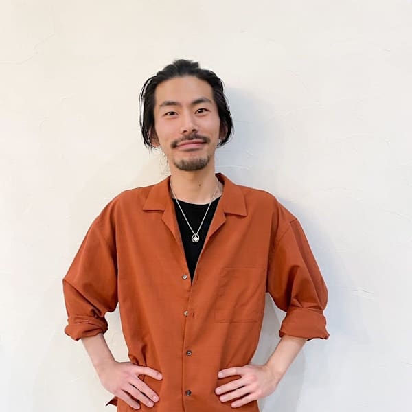 LIENA HAIR SALON 札幌【リーナヘアサロン サッポロ】のスタッフ紹介。伊原 秀二