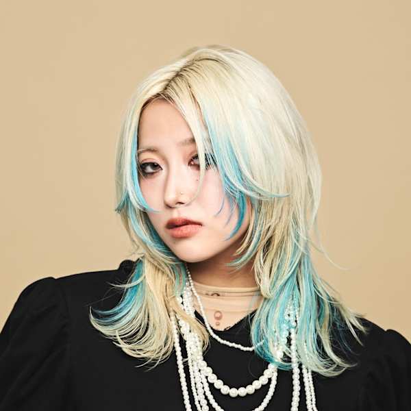 スラッシュカラー デザインカラー ハイトーン 表参道/原宿