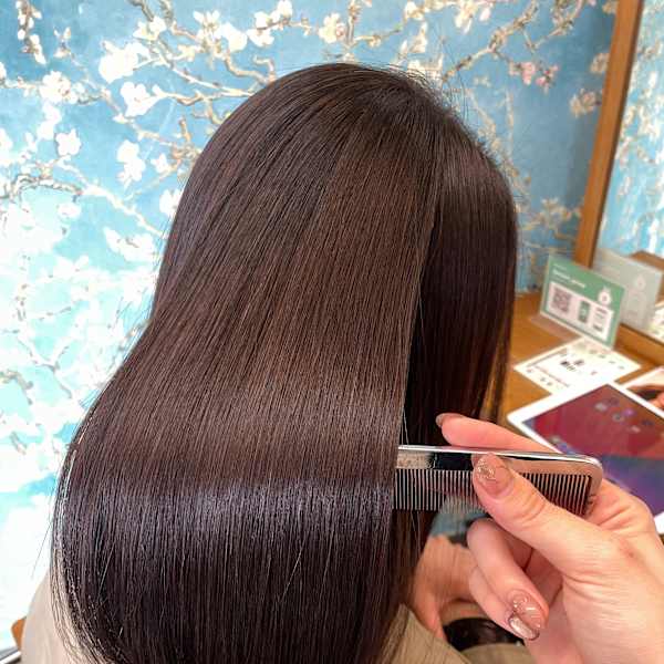 髪質改善ストレート|ECLART Reala 町田店 【エクラートリアーラ】