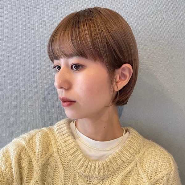 mini bob × beige
