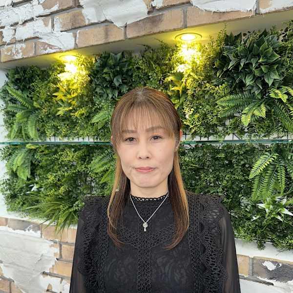 Hair.& Spa Ingrove 千葉ニュータウン店【イングローブ】のスタッフ紹介。工藤 麻知子