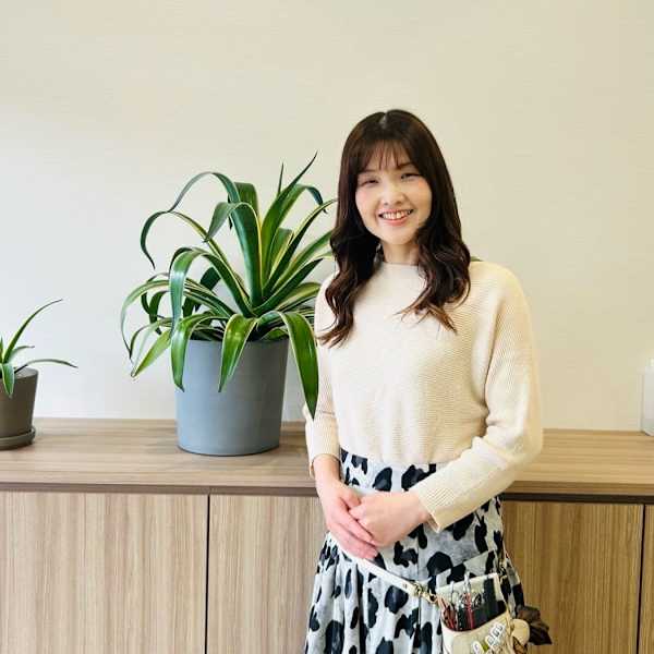 Ash 鷺沼店【アッシュサギヌマ】のスタッフ紹介。江森知子