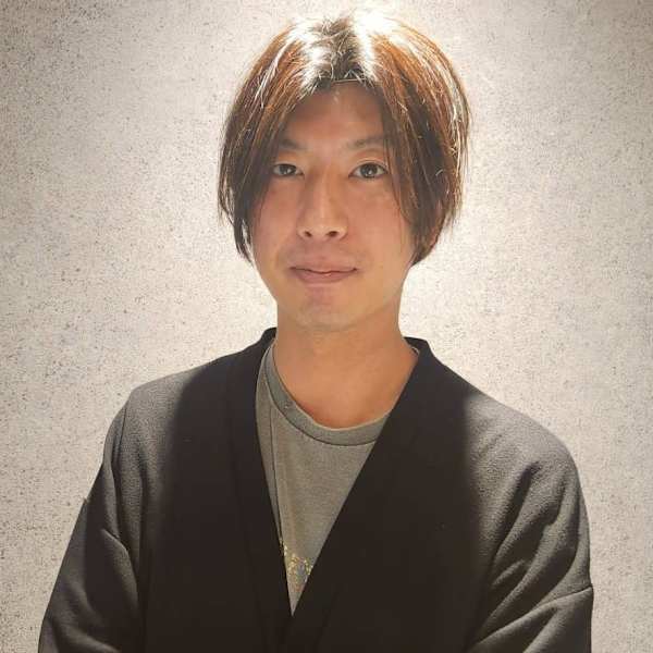 【全席半個室サロン】Natural 池袋店【ナチュラル イケブクロテン】のスタッフ紹介。露崎 雄飛