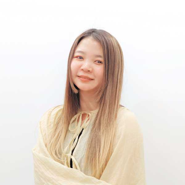 ROW 川崎【ロウカワサキ】のスタッフ紹介。モロフシ カナコ