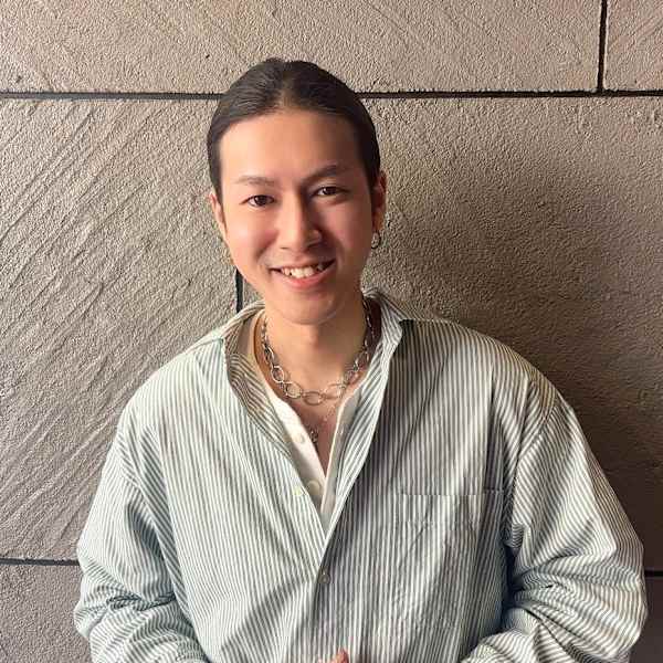 Hair Design Angelo carino【ヘアデザイン アンジェロ カリノ】のスタッフ紹介。小山田隆樹