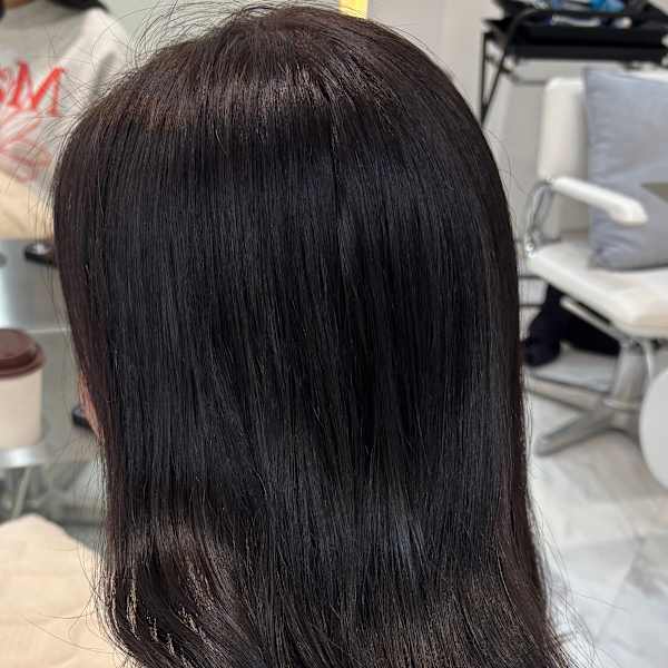 ブルーブラック 韓国風ヘア