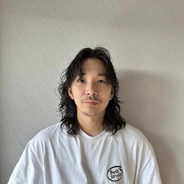 duft.【ドゥフト】のスタッフ紹介。岡崎 有紘
