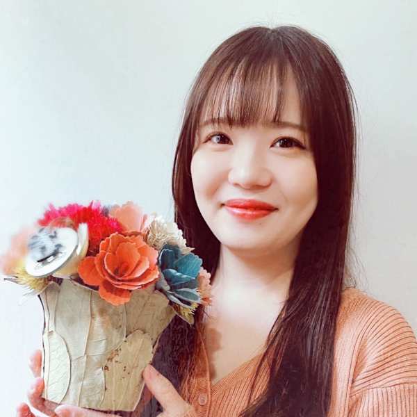 hair+resort bouquet【ヘアリゾートブーケ】のスタッフ紹介。高野 梨恵