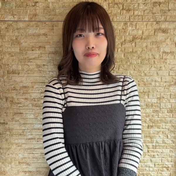 tip・top 京成小岩店【チップタップ ケイセイコイワテン】のスタッフ紹介。鈴木 裕里加