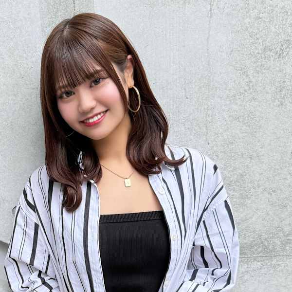 hair&life egerie days【ヘア アンド ライフ エジェリデイズ】のスタッフ紹介。折原 アイユ