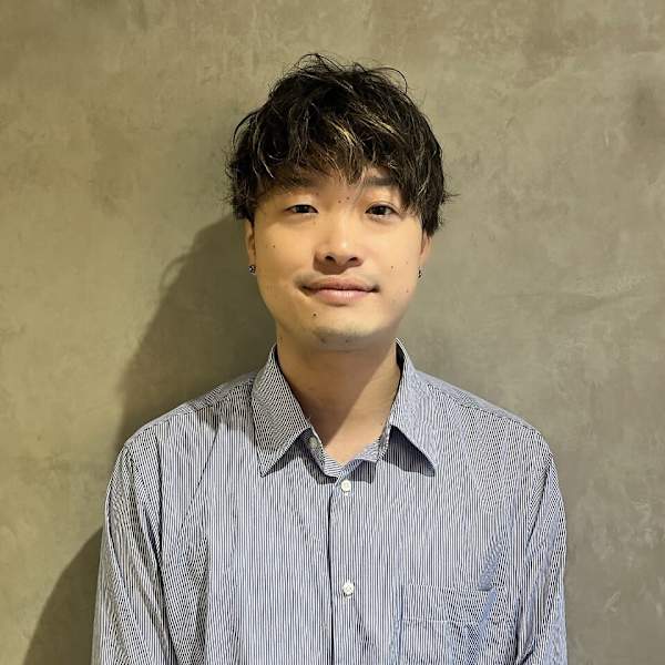 flammeum 池袋【フラミュームイケブクロ】のスタッフ紹介。オトグロ ユウサク