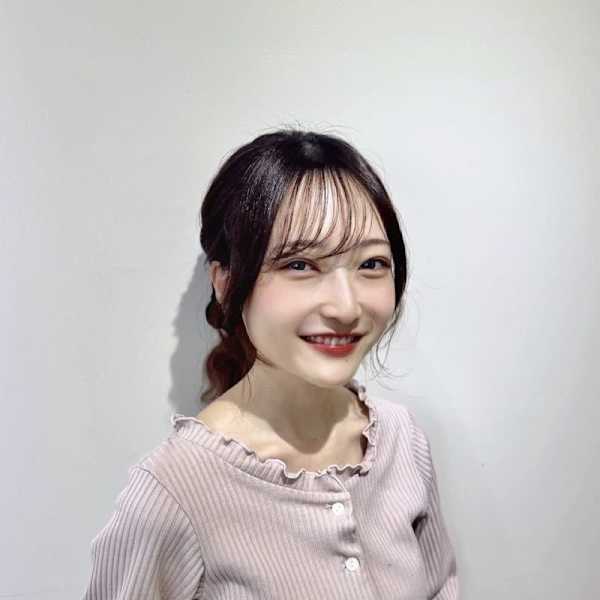 全席個室美容室 Zina 川崎 髪質改善&トリートメント【ゼンセキコシツビヨウシツ ジーナ カワサキ カミシツカイゼン】のスタッフ紹介。Hazuki