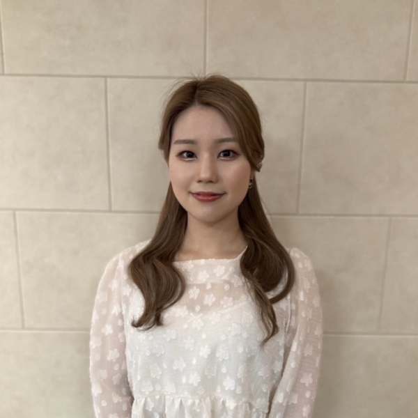 tip・top 府中店【チップタップ フチュウテン】のスタッフ紹介。太田 栞菜
