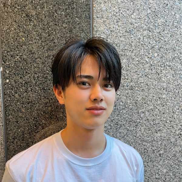 【清潔感No.1】王道センターパートで好印象メンズスタイル!|SARA BEAUTY×LIFESTYLE