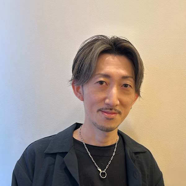 ロイヤルMC【ロイヤルエムシー】のスタッフ紹介。亀井