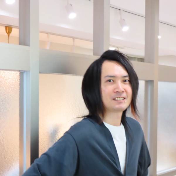 CuCuLa beauty place【ククラ ビューティー プレイス】のスタッフ紹介。遠藤 健太