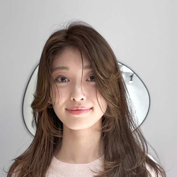 イメチェン/レイヤーカット/オリーブベージュ/大手町