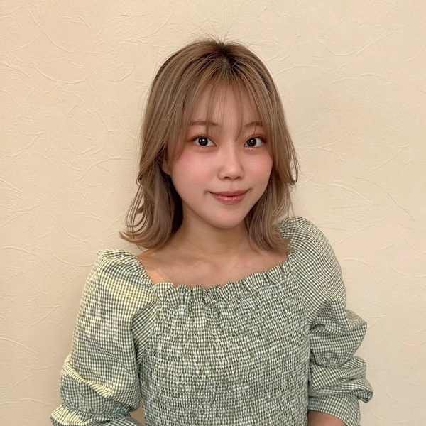 CREA本厚木【クレアホンアツギ】のスタッフ紹介。白井 愛奈