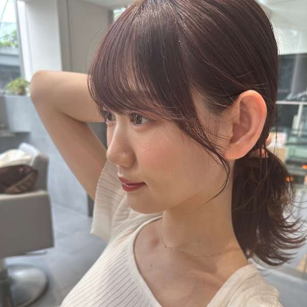 外ハネくびれヘア