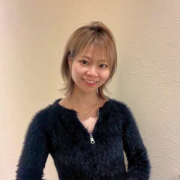 CREA本厚木【クレアホンアツギ】のスタッフ紹介。Hoshina Chii