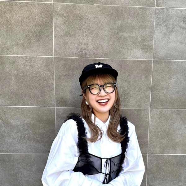 annee【アネ】のスタッフ紹介。廣村 文菜
