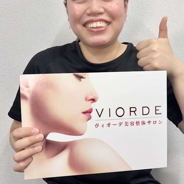 ヴィオーデ美容整体サロン 横浜店【ヴィオーデビヨウセイタイサロン ヨコハマテン】のスタッフ紹介。マシコ アオイ