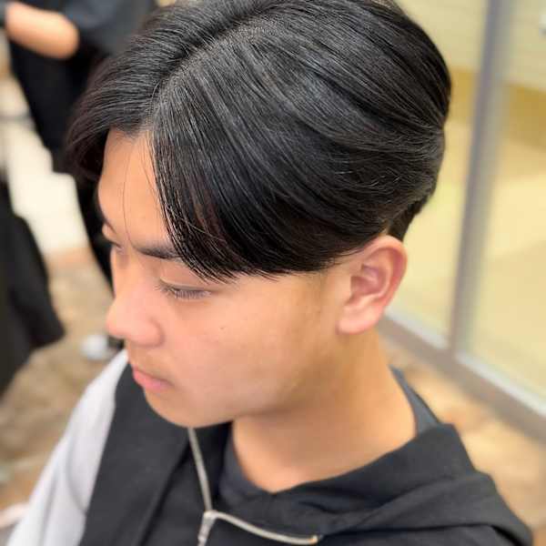 まっすぐすぎない、地毛のようなメンズ縮毛矯正