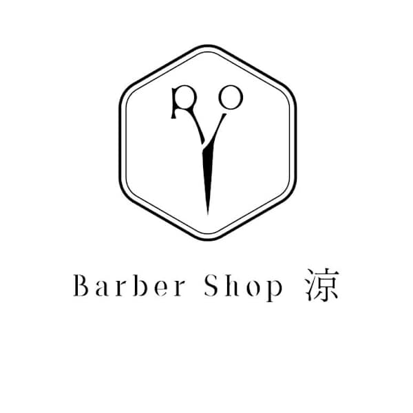 BARBERSHOP涼 池尻店【バーバーショップリョウ イケジリテン】のスタッフ紹介。白石 郁美