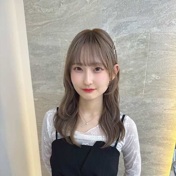 Lond soleil 池袋【ロンド ソレイユ イケブクロ】のスタッフ紹介。新井 優愛