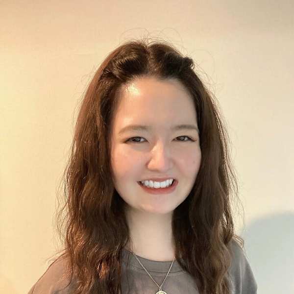 amie 錦糸町【アミ】【アミキンシチョウ】のスタッフ紹介。鶴田 麻里絵