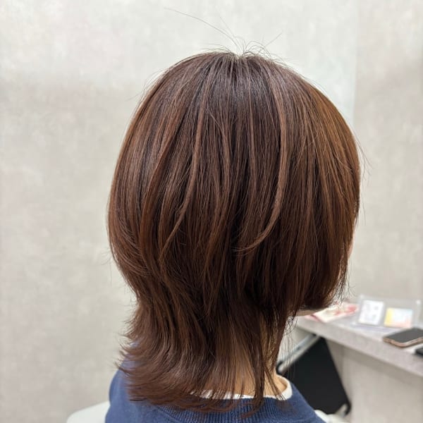 大人ミニウルフ｜くびれレイヤーカット｜札幌大通駅個室サロン