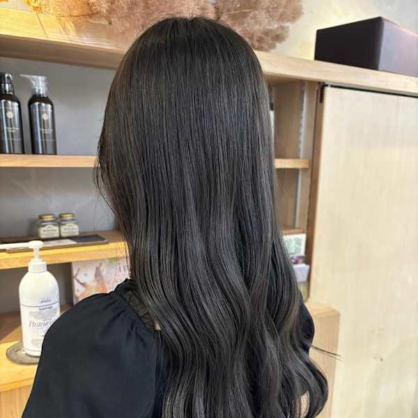 透明感カラー×ウェーブ巻き|Asheoleng