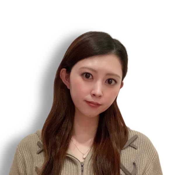 アイブロウサロン i'm 荻窪店【眉毛専門店】【アイブロウサロン アイム オギクボテン マユゲセンモンテン】のスタッフ紹介。チナ 