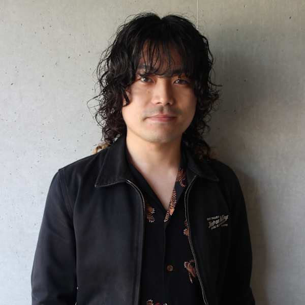 全室完全個室Men's hair salon STELLA【メンズヘアーサロンステラ】のスタッフ紹介。米谷 英弥