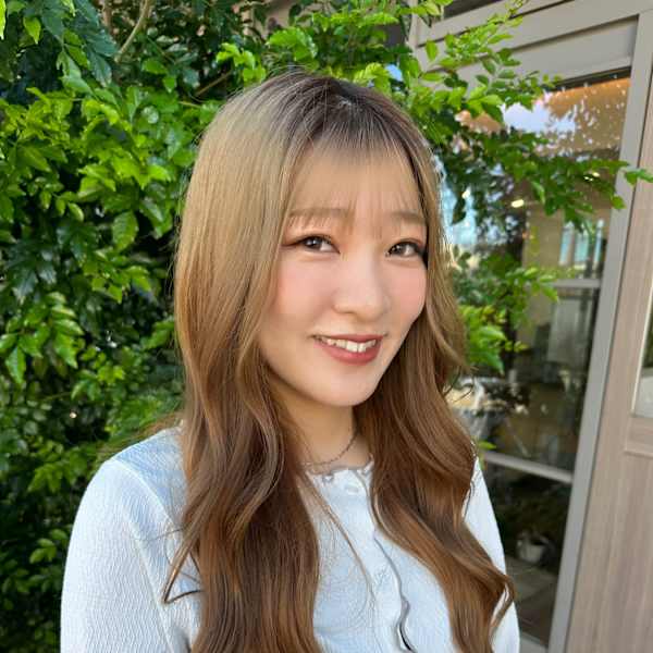 Frays 幸手駅前店【フレイズ サッテエキマエテン】のスタッフ紹介。木村 怜奈