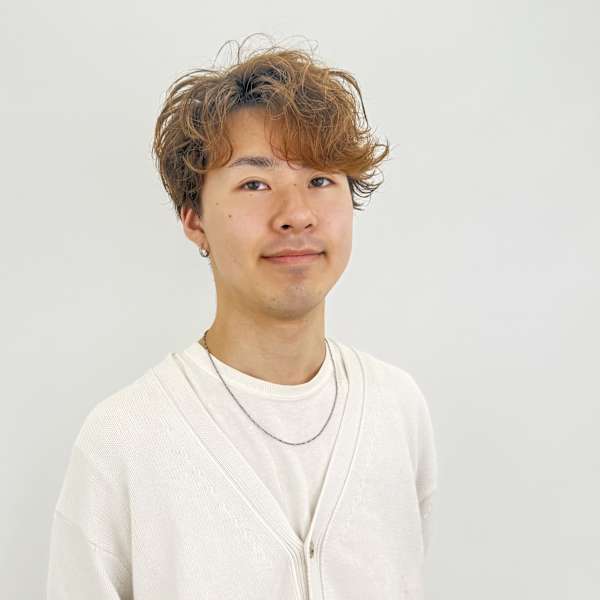 Ash 関内店【アッシュカンナイテン】のスタッフ紹介。磯谷 怜寿