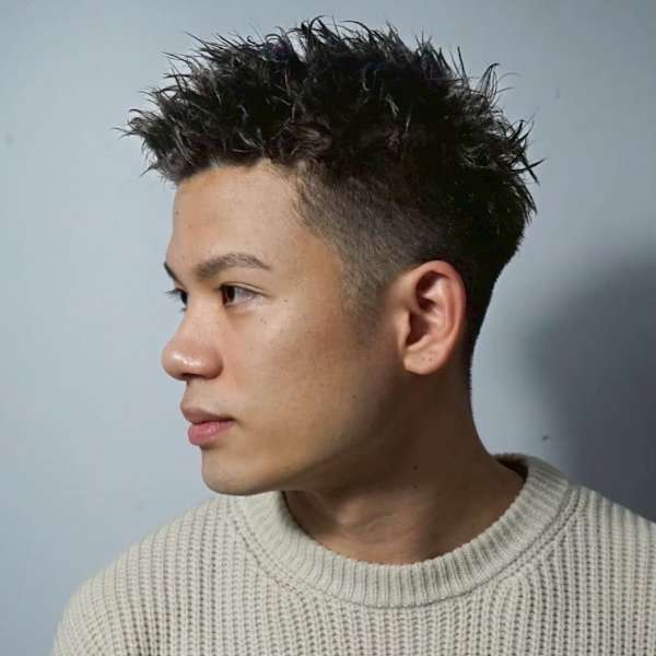 ツーブロスパイキーショート