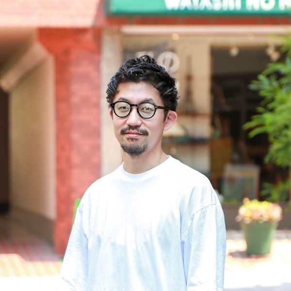 個室美容室 ディアローグ 自由が丘Luz店【コシツビヨウシツ ディアローグ ジユウガオカラズテン】のスタッフ紹介。山田 /自由が丘