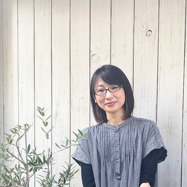 coni 【コニー】【コニー】のスタッフ紹介。MEGU