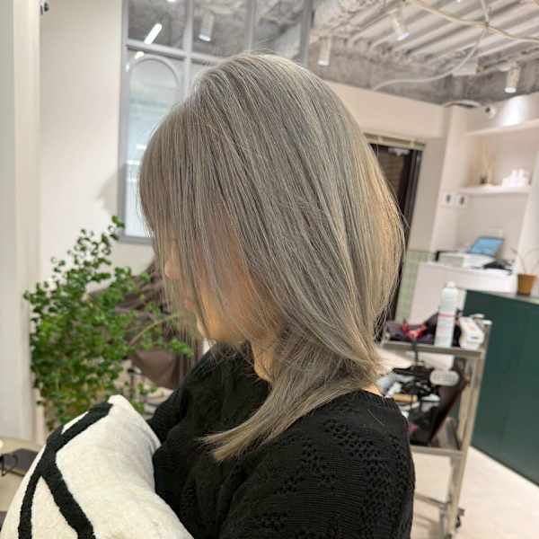 レイヤーミディアム|N° jemica 札幌 【ナンバー ジェミカ】髪質改善＆ダブルカラー