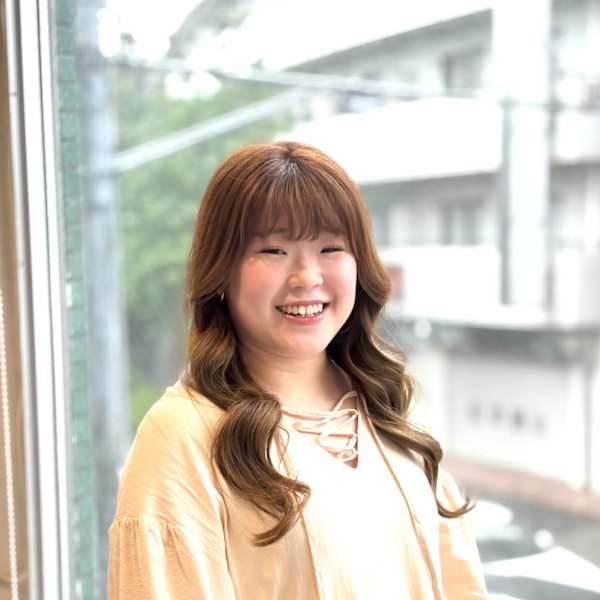 ZA/ZA 新高円寺【ザザ シンコウエンジ】のスタッフ紹介。佐藤 未佳